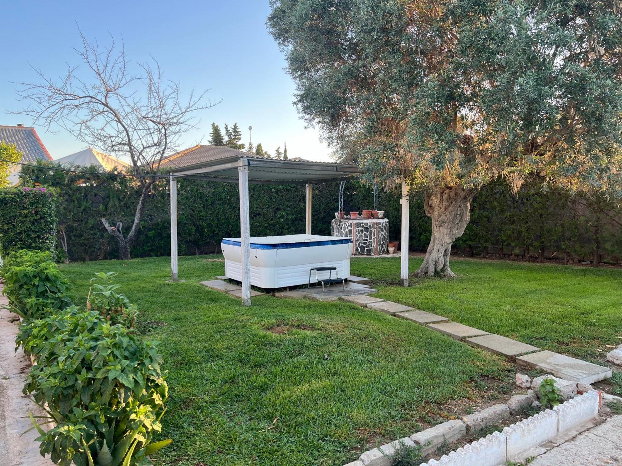 Chalet Piscina Jakuzzi Sevilla Hacienda de Tarazona Extérieur photo